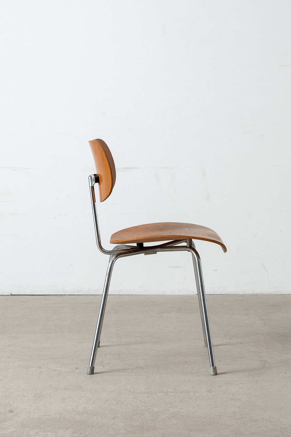 ‘SE 68’ Chair by Egon Eiermann for Wilde + Spieth in Wood and Steel