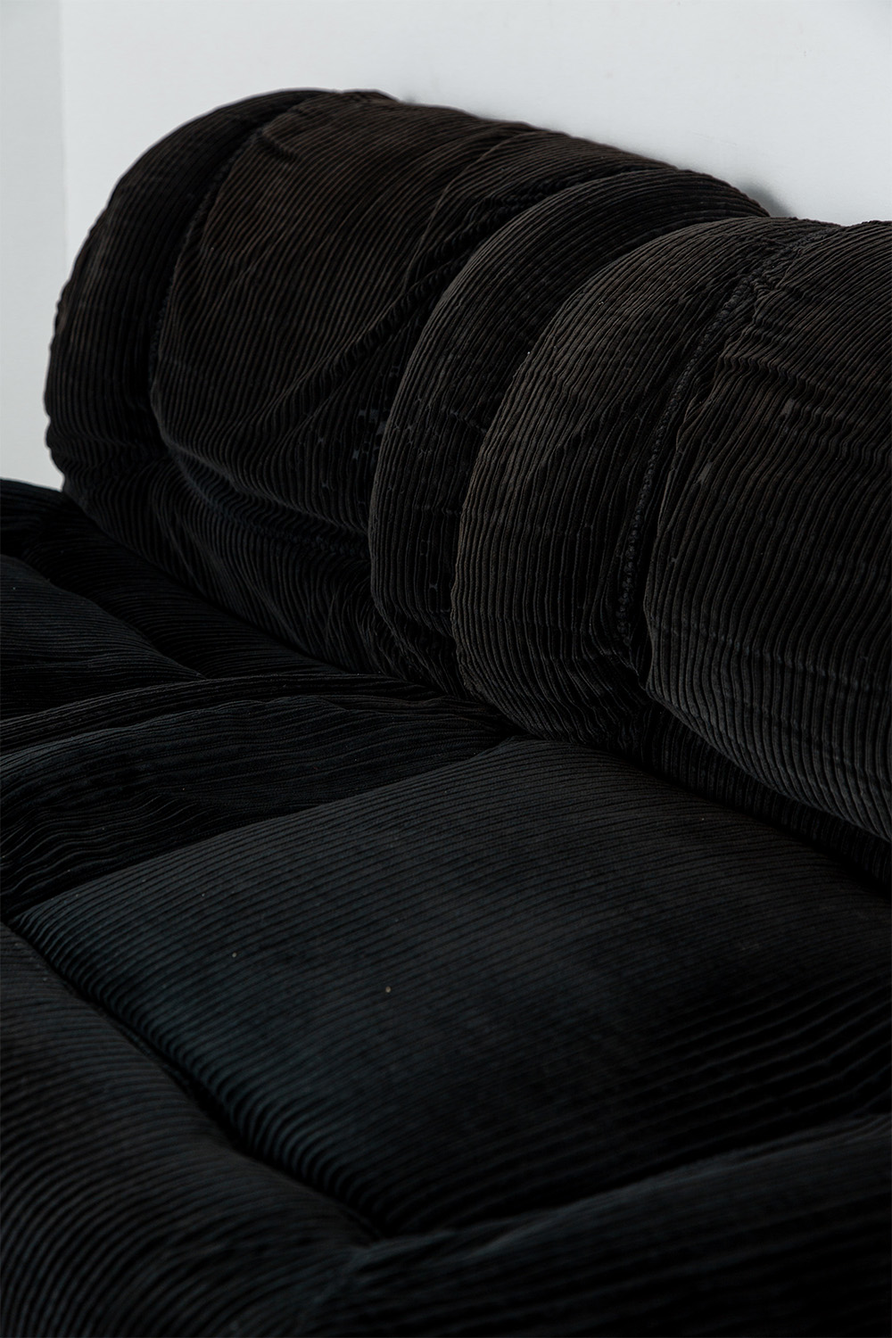 Vintage Sofa,Sofa,ソファ,Italy,イタリア,stoop,清澄白河,アンティークショップ,Antique,Vintage,Interior Design,アンティーク,ビンテージ,ヴィンテージ,家具,雑貨,インテリア,店舗什器,設計,インテリアデザイン,内装,什器,店舗設計,ギャラリー,