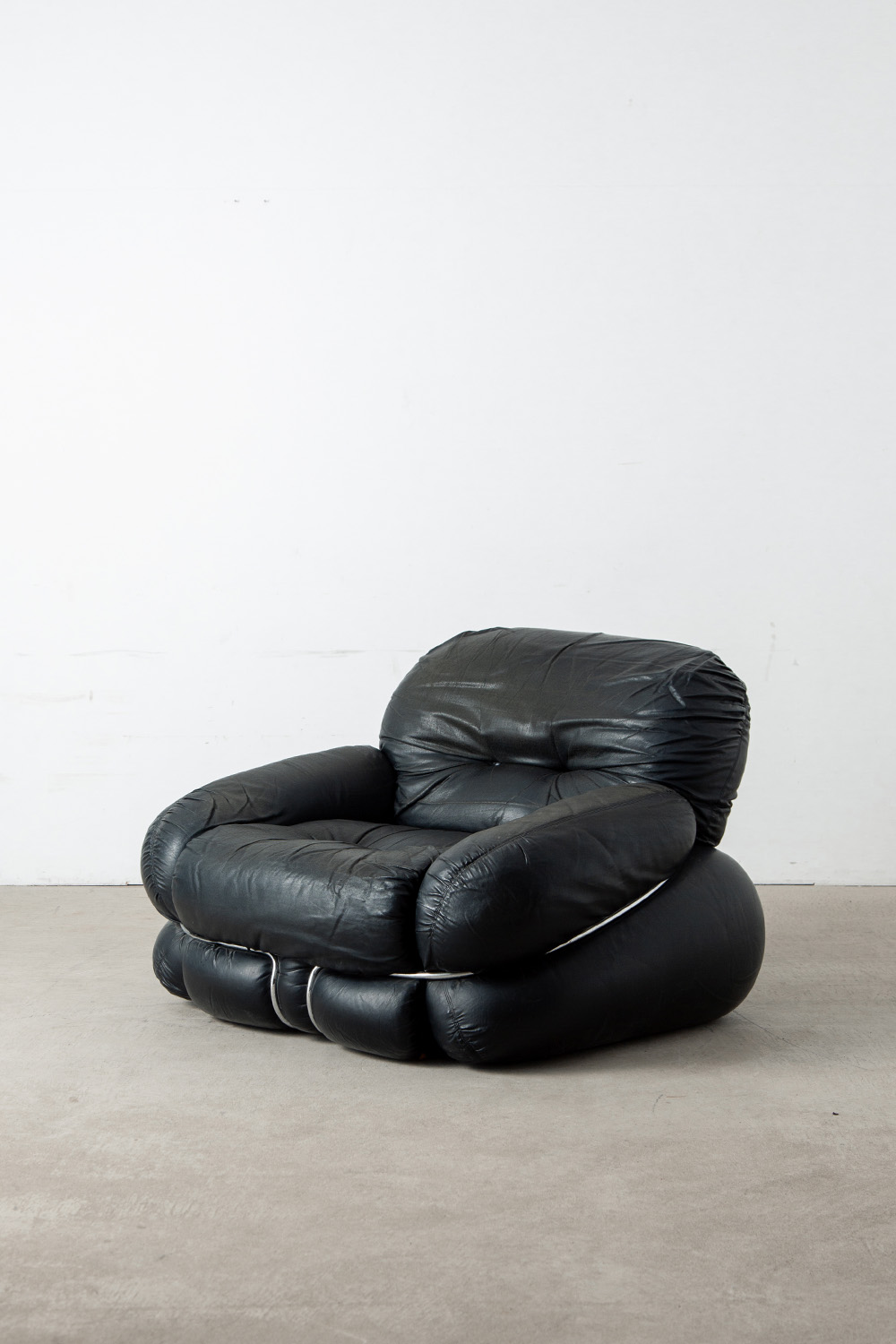 ‘Okay’ Sofa by Adriano Piazzesi in Leather and Chrome