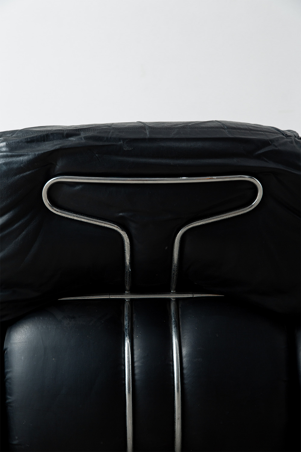 ‘Okay’ Sofa by Adriano Piazzesi in Leather and Chrome