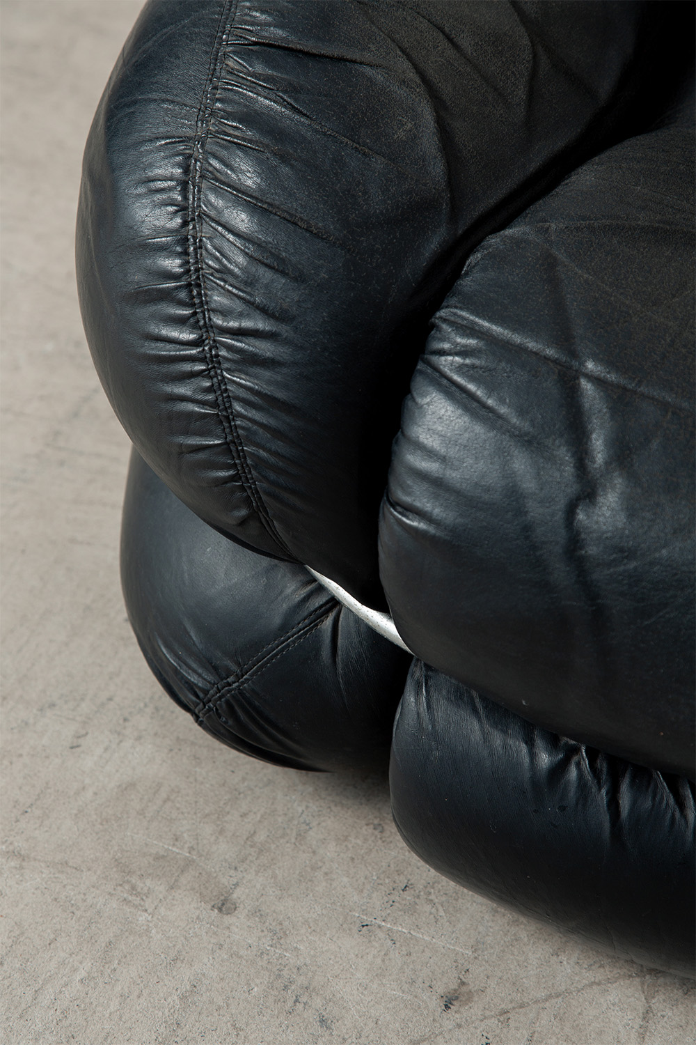 ‘Okay’ Sofa by Adriano Piazzesi in Leather and Chrome