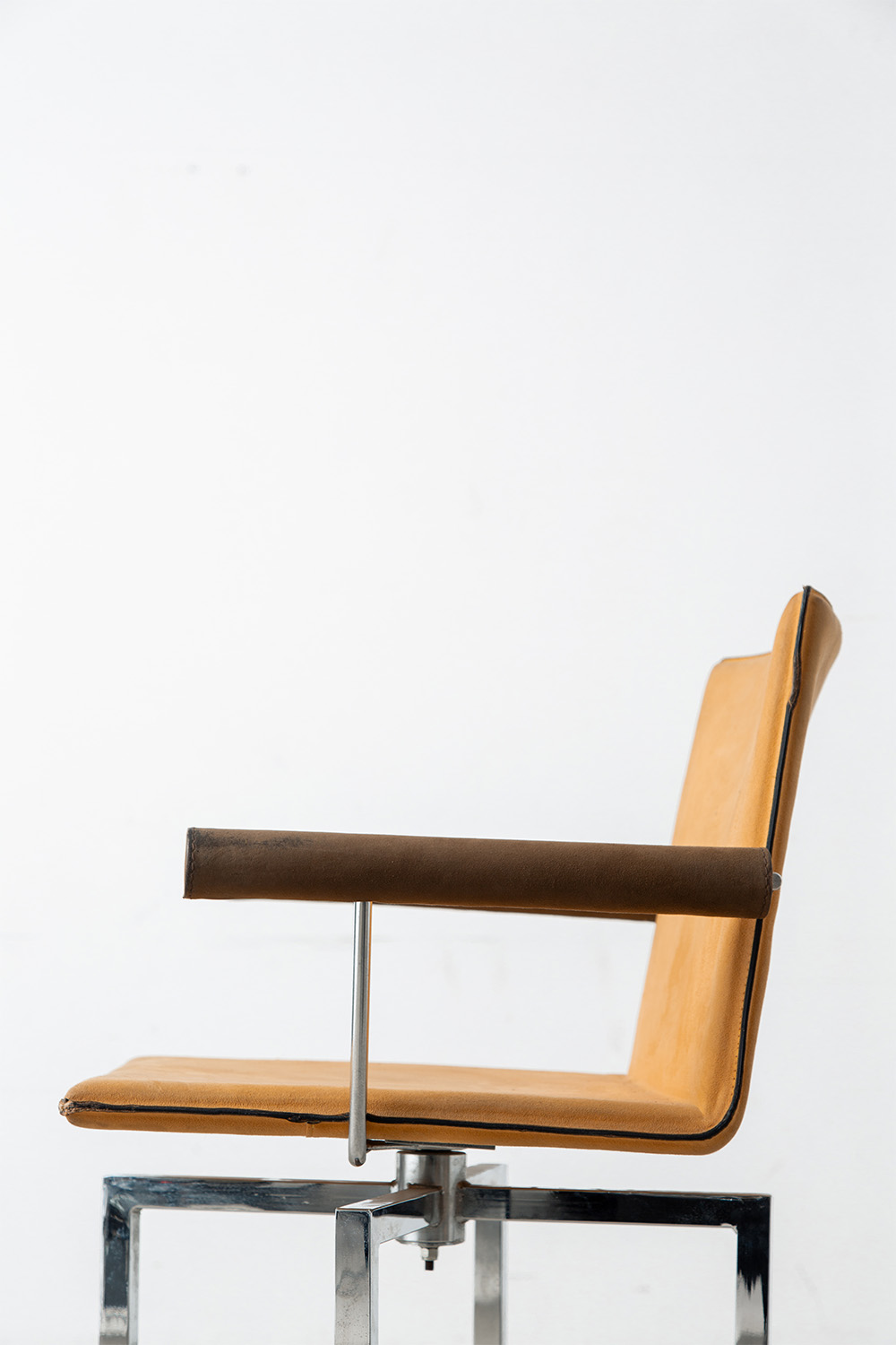 Dining Chair in Suede and Stainless