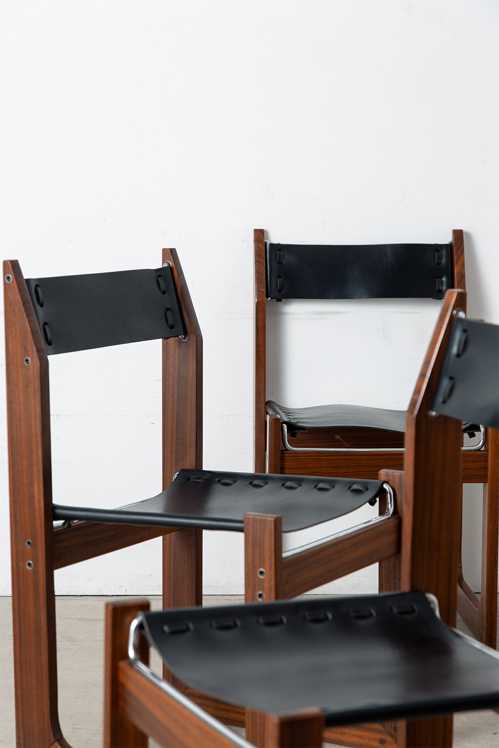 Dining Chair in Wood and Leather