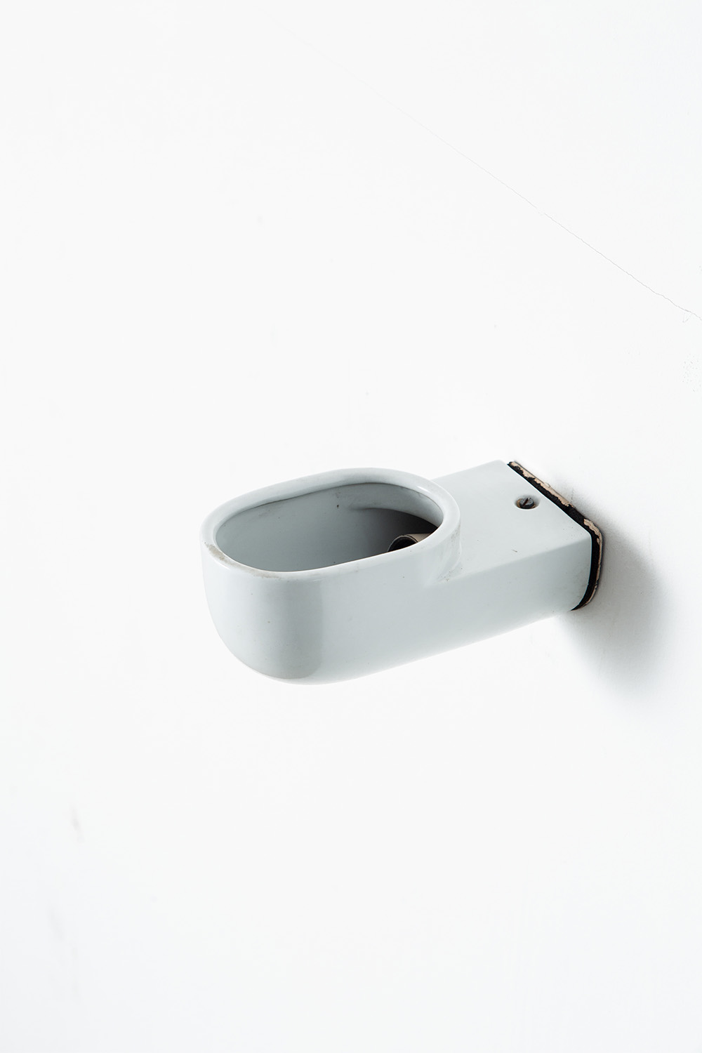 ‘Pafo’ Wall Lamp by Ernesto Gismondi for Artemide in Ceramic