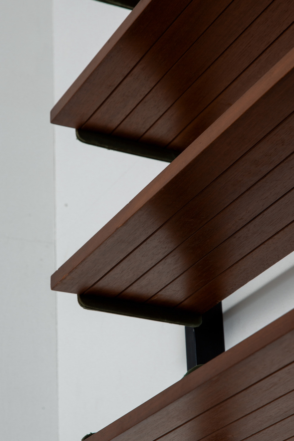 Vintage Wall Shelf in Wood and Steel