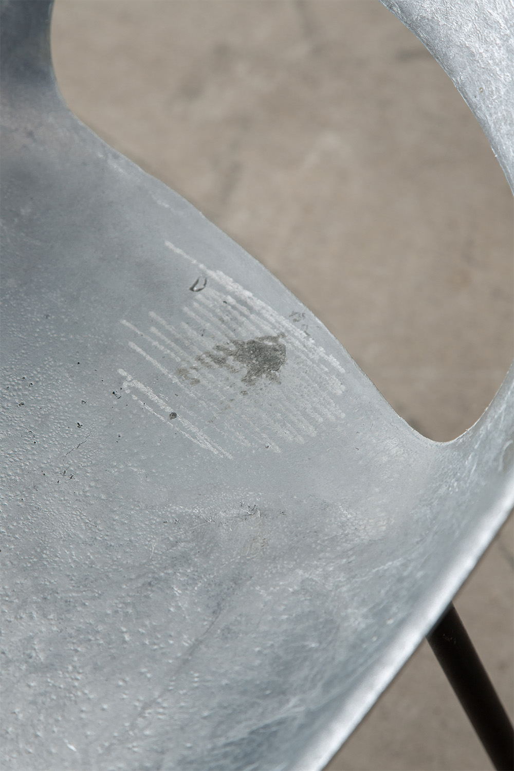 ‘Tulip’ Chair by Pierre Guariche for Steiner in Aluminium and Steel