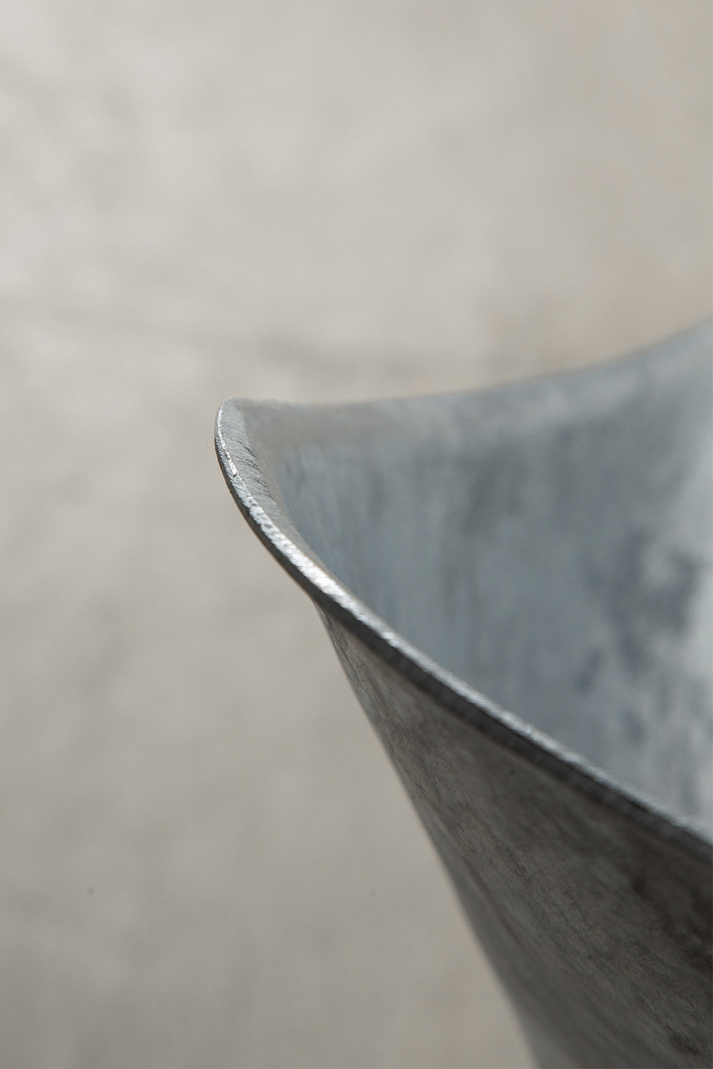 ‘Tulip’ Chair by Pierre Guariche for Steiner in Aluminium and Steel