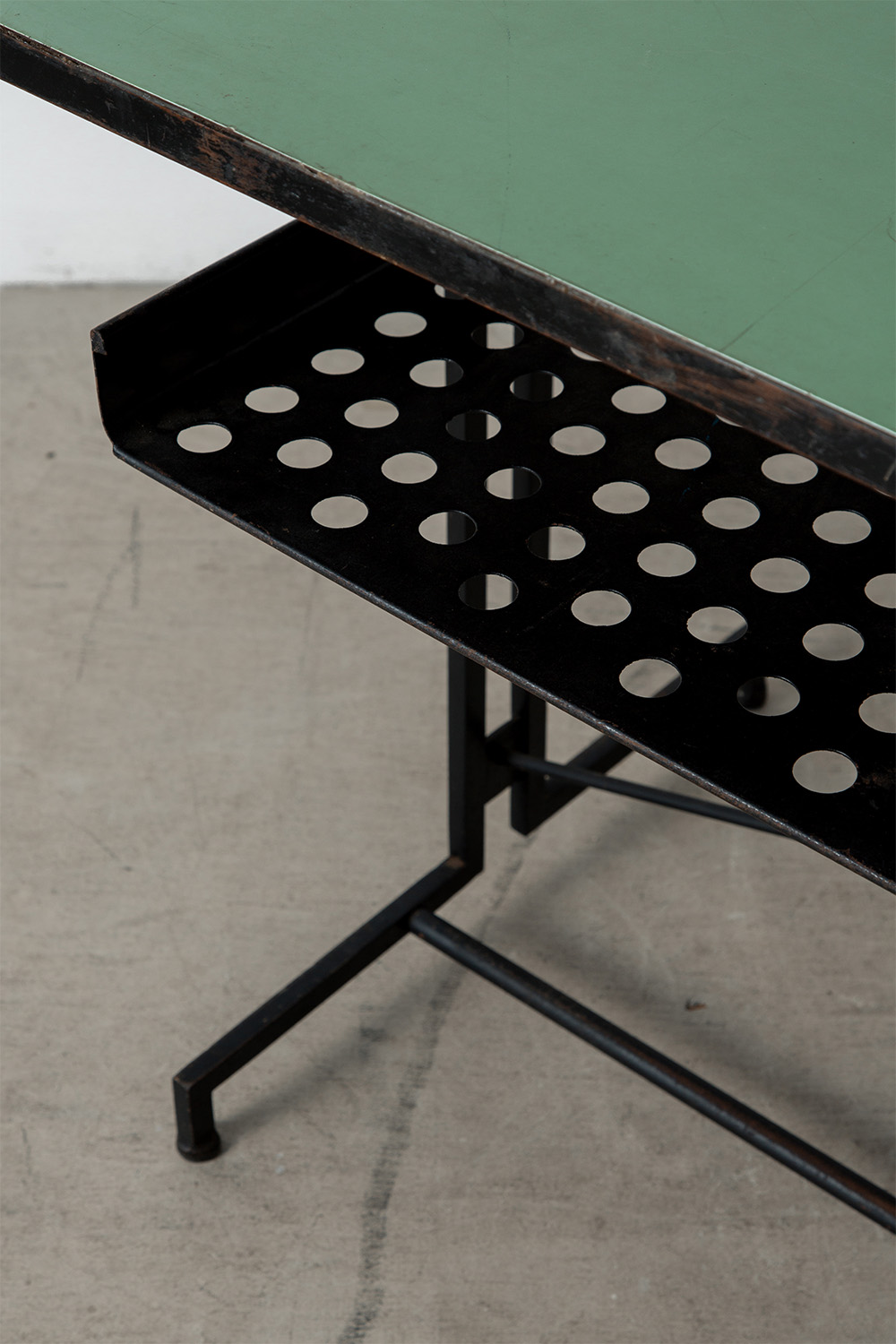 Industrial Desk in Wood and Steel