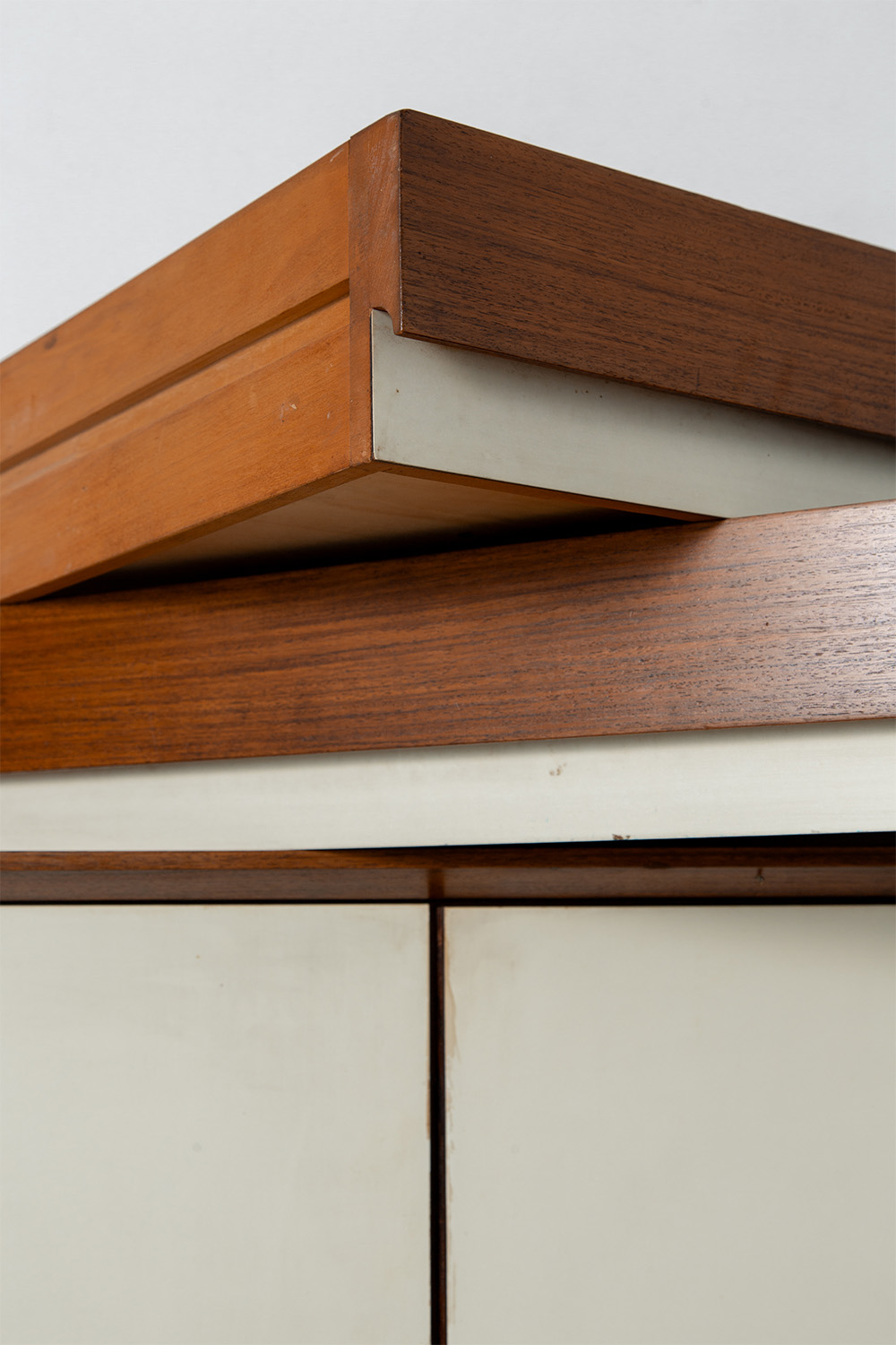 Sideboad,STORAGE,MID-CENTURY MODERN,Netherlands,オランダ,stoop,topso,清澄白河,Antique,Vintage,Interior Design,アンティーク,ビンテージ,ヴィンテージ,家具,雑貨,インテリア,店舗什器,設計,インテリアデザイン,内装,什器,店舗設計,ギャラリー,デザイナーズ家具,ショールーム