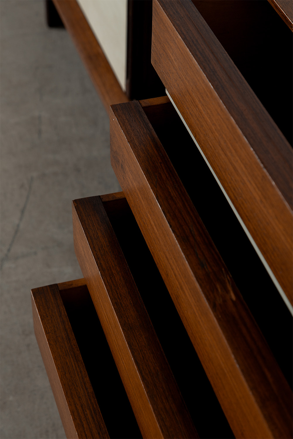 Sideboad,STORAGE,MID-CENTURY MODERN,Netherlands,オランダ,stoop,topso,清澄白河,Antique,Vintage,Interior Design,アンティーク,ビンテージ,ヴィンテージ,家具,雑貨,インテリア,店舗什器,設計,インテリアデザイン,内装,什器,店舗設計,ギャラリー,デザイナーズ家具,ショールーム