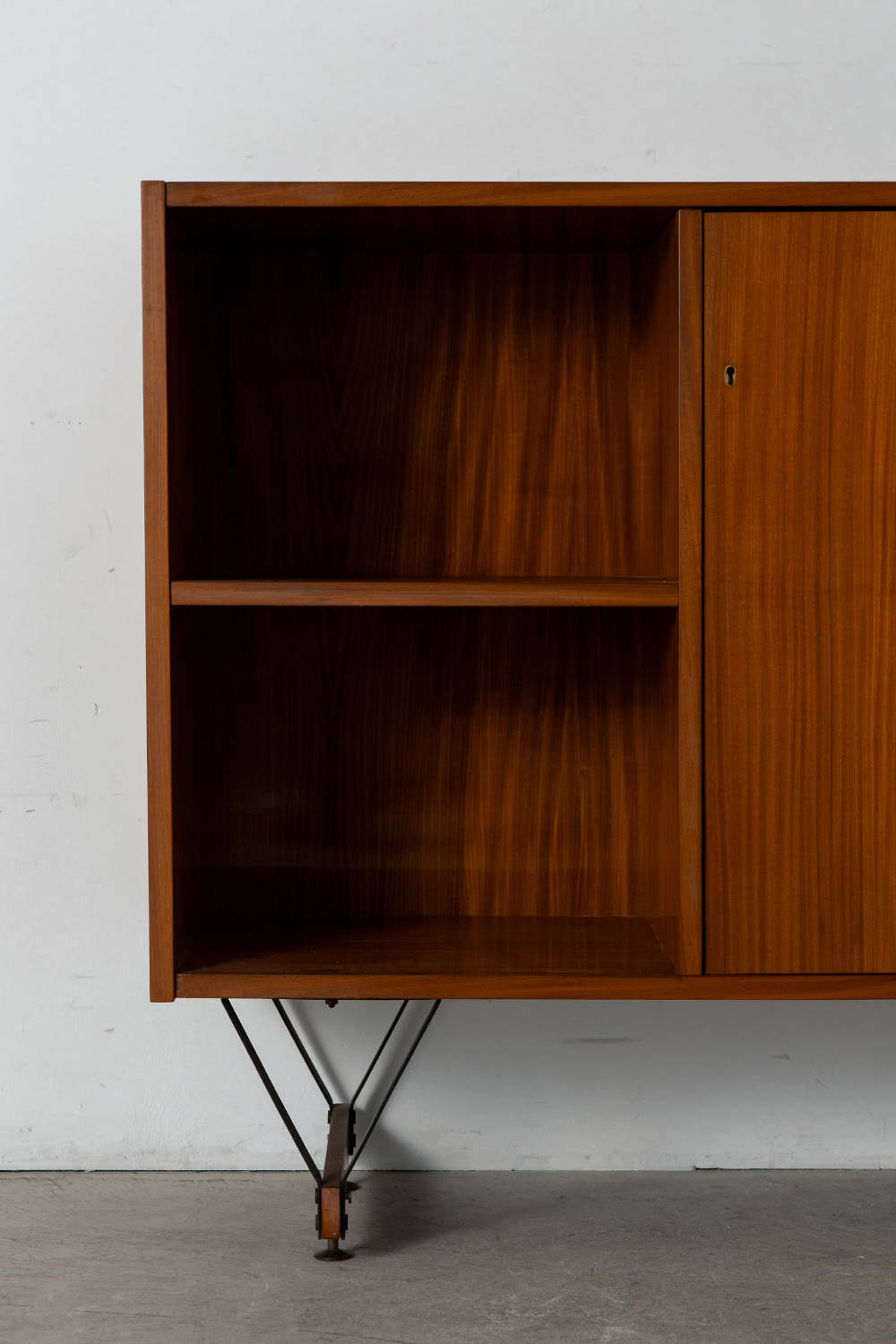 Cabinet,キャビネット,STORAGE,ストレージ,Enzo Strada,エンツォ・ストラーダ,Fratelli Tenani ,MID-CENTURY MODERN,ミッドセンチュリーモダン,Italy,イタリア,stoop,topso,清澄白河,Antique,Vintage,Interior Design,アンティーク,ビンテージ,ヴィンテージ,家具,雑貨,インテリア,店舗什器,設計,インテリアデザイン,内装,什器,店舗設計,ギャラリー,デザイナーズ家具,ショールーム