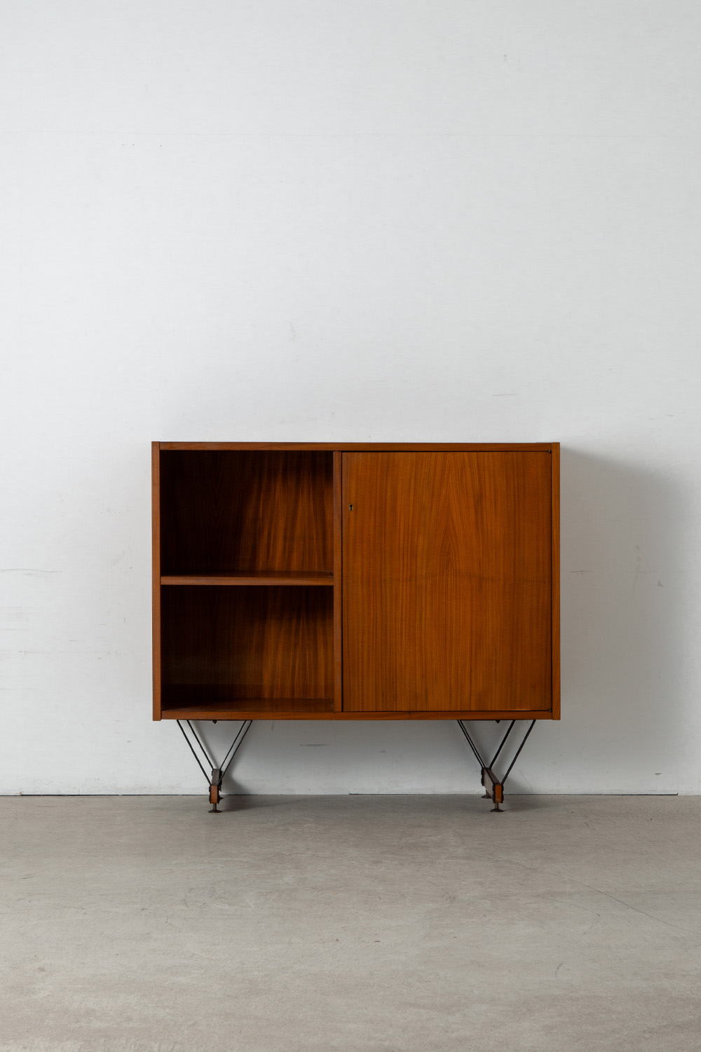Cabinet,キャビネット,STORAGE,ストレージ,Enzo Strada,エンツォ・ストラーダ,Fratelli Tenani ,MID-CENTURY MODERN,ミッドセンチュリーモダン,Italy,イタリア,stoop,topso,清澄白河,Antique,Vintage,Interior Design,アンティーク,ビンテージ,ヴィンテージ,家具,雑貨,インテリア,店舗什器,設計,インテリアデザイン,内装,什器,店舗設計,ギャラリー,デザイナーズ家具,ショールーム