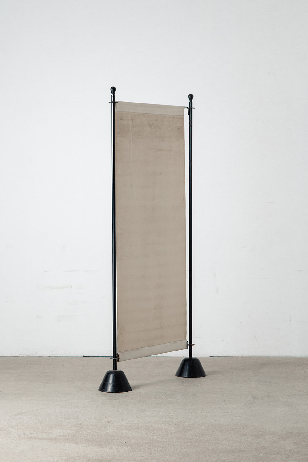 ‘Servento’ Screen by Achille Castiglioni for Zanotta in Rubberized Fabric , Steel and Plastic