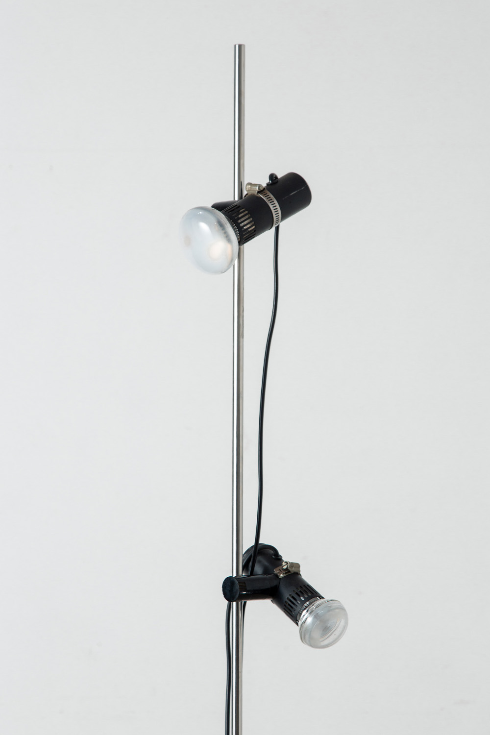 Froor Lamp in Chrome and Steel