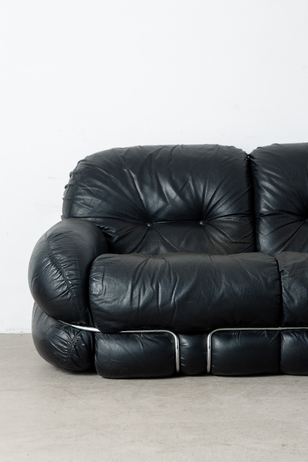‘Okay’ Three-Seater Sofa by Adriano Piazzesi in Leather and Chrome