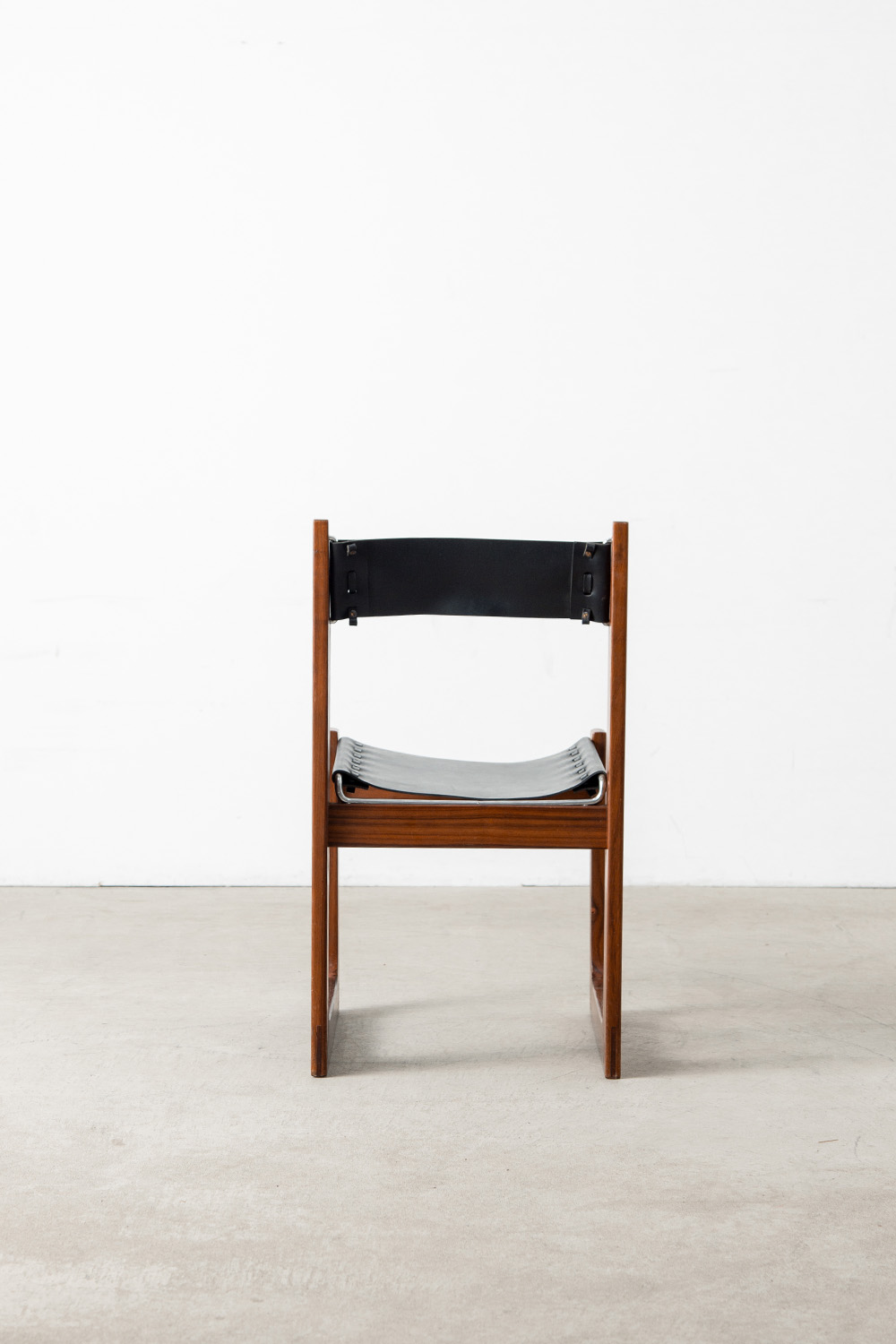 Dining Chair in Wood and Leather