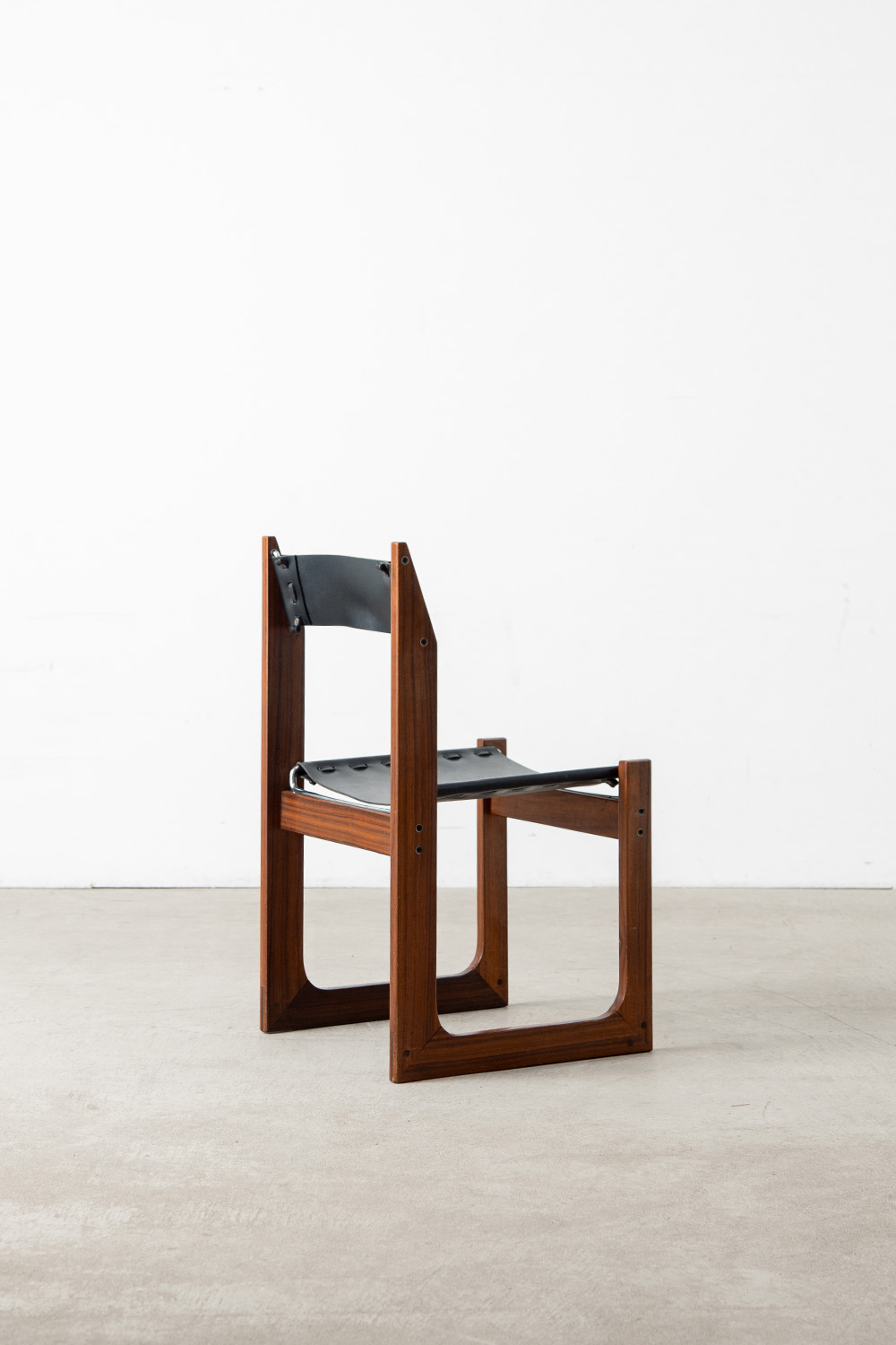 Dining Chair in Wood and Leather