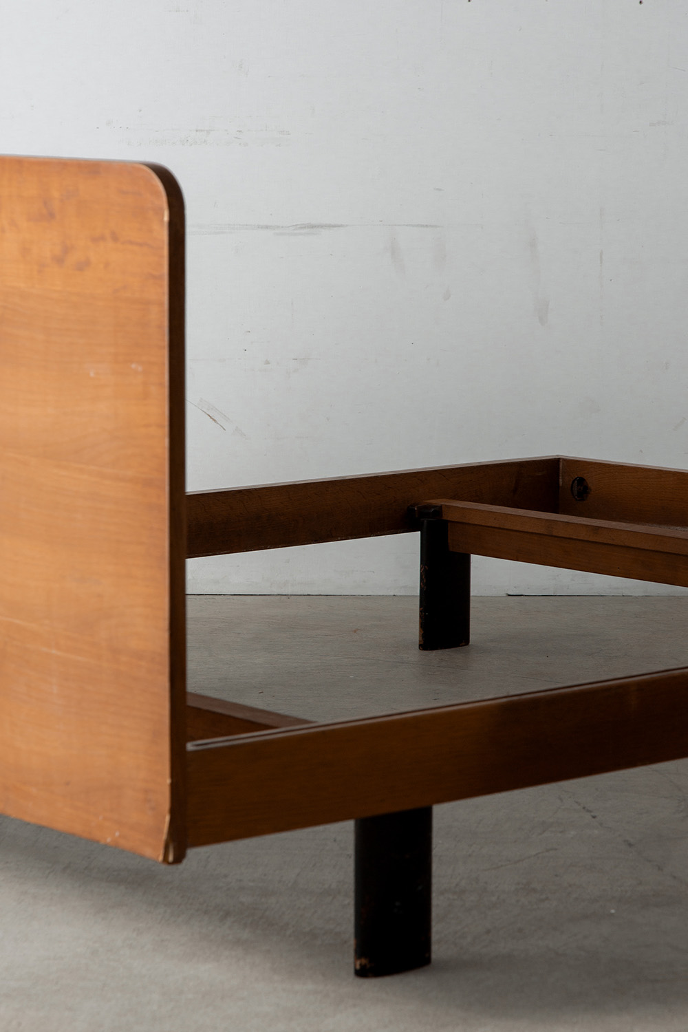 Bed Frame,ベッドフレーム,France,フランス,清澄白河,Antique,Vintage,Interior Design,stoop,topso,アンティーク,ビンテージ,ヴィンテージ,家具,雑貨,インテリア,店舗什器,設計,インテリアデザイン,内装,什器,店舗設計,ギャラリー,デザイナーズ家具,ショールーム