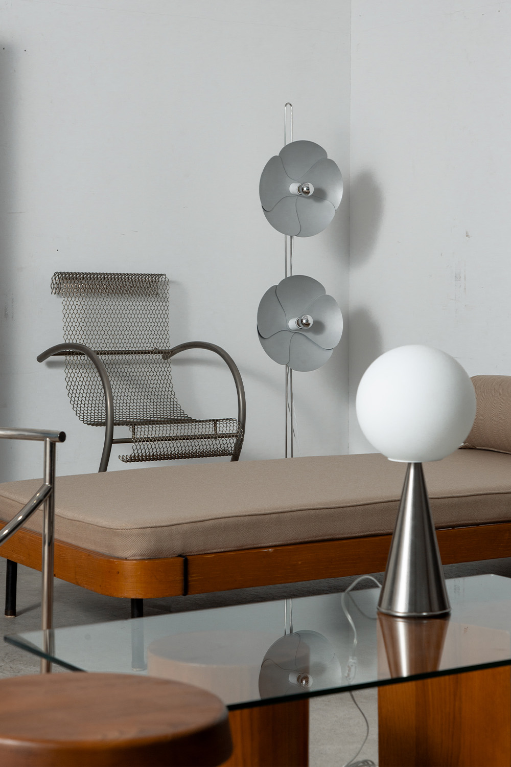 Modernism Show 25
