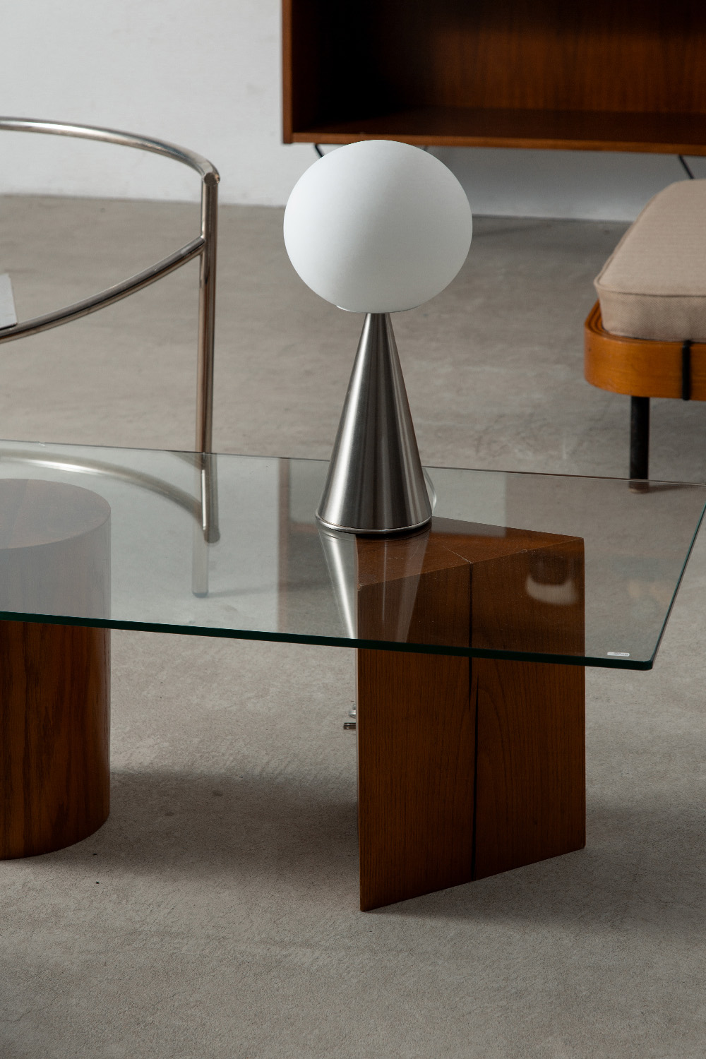 Modernism Show 25