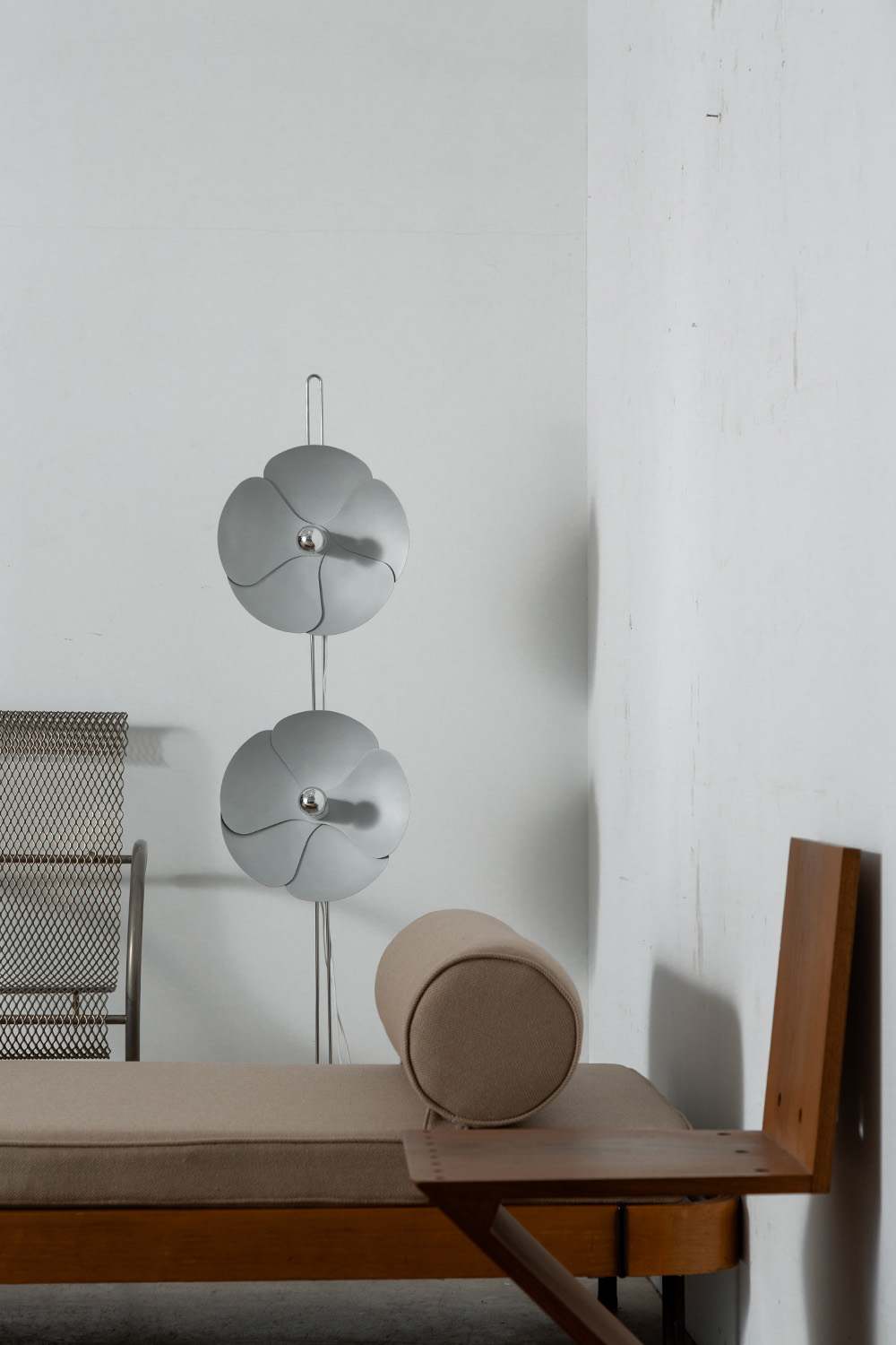 Modernism Show 25