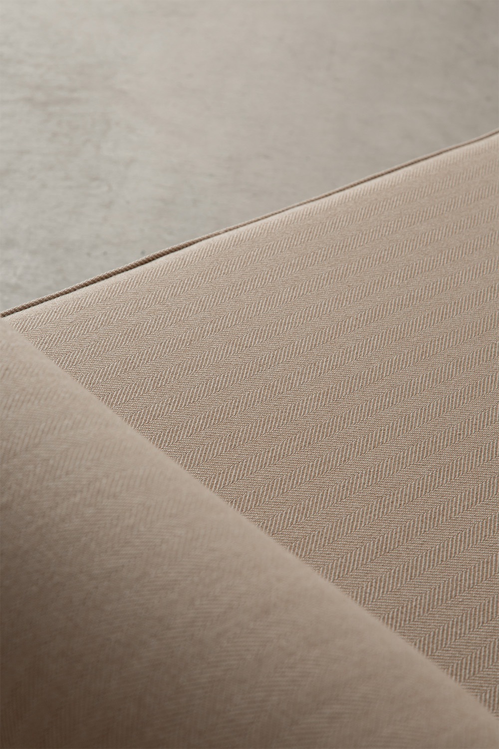 Day Bed by Gio Ponti in Wood , Steel , Brass , Rubber and Fabric