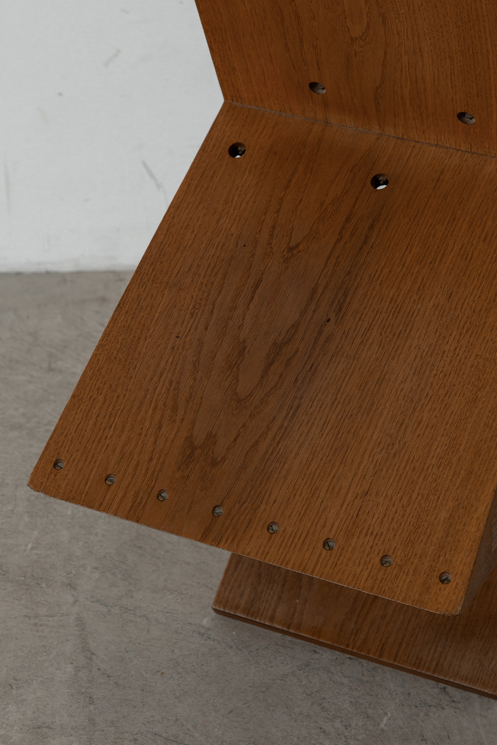 Zig Zag Chair by Gerrit Thomas Rietveld for METS & CO Edition in Wood and Brass
