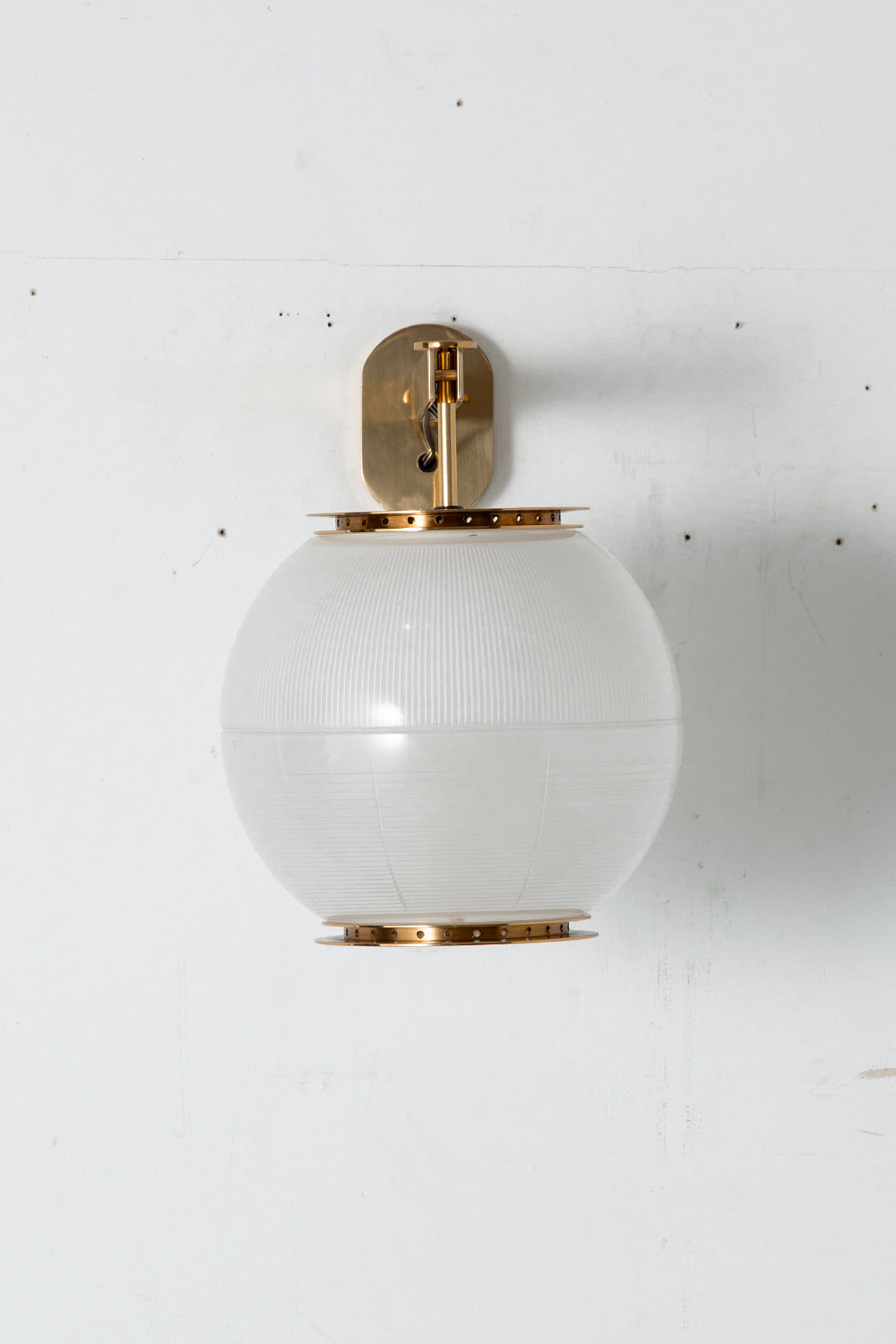 Doppio Vetro Applique Wall Lamp by Ignazio Gardella for TATO in Brass and Glass