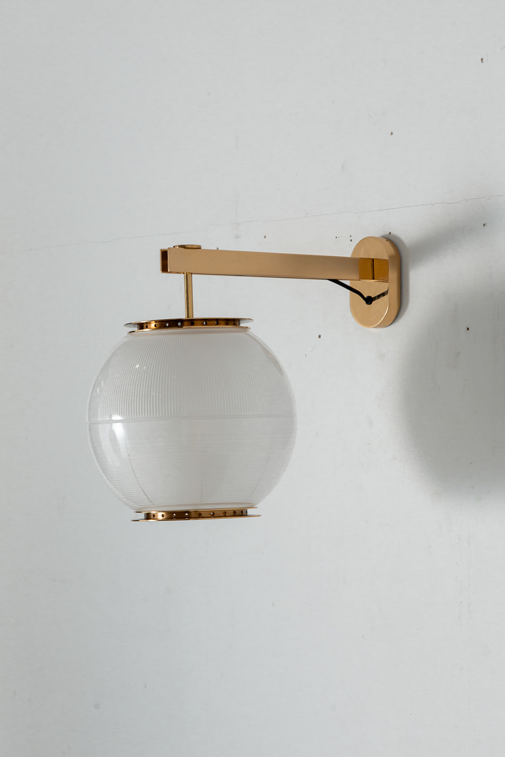 Doppio Vetro Applique Wall Lamp by Ignazio Gardella for TATO in Brass and Glass