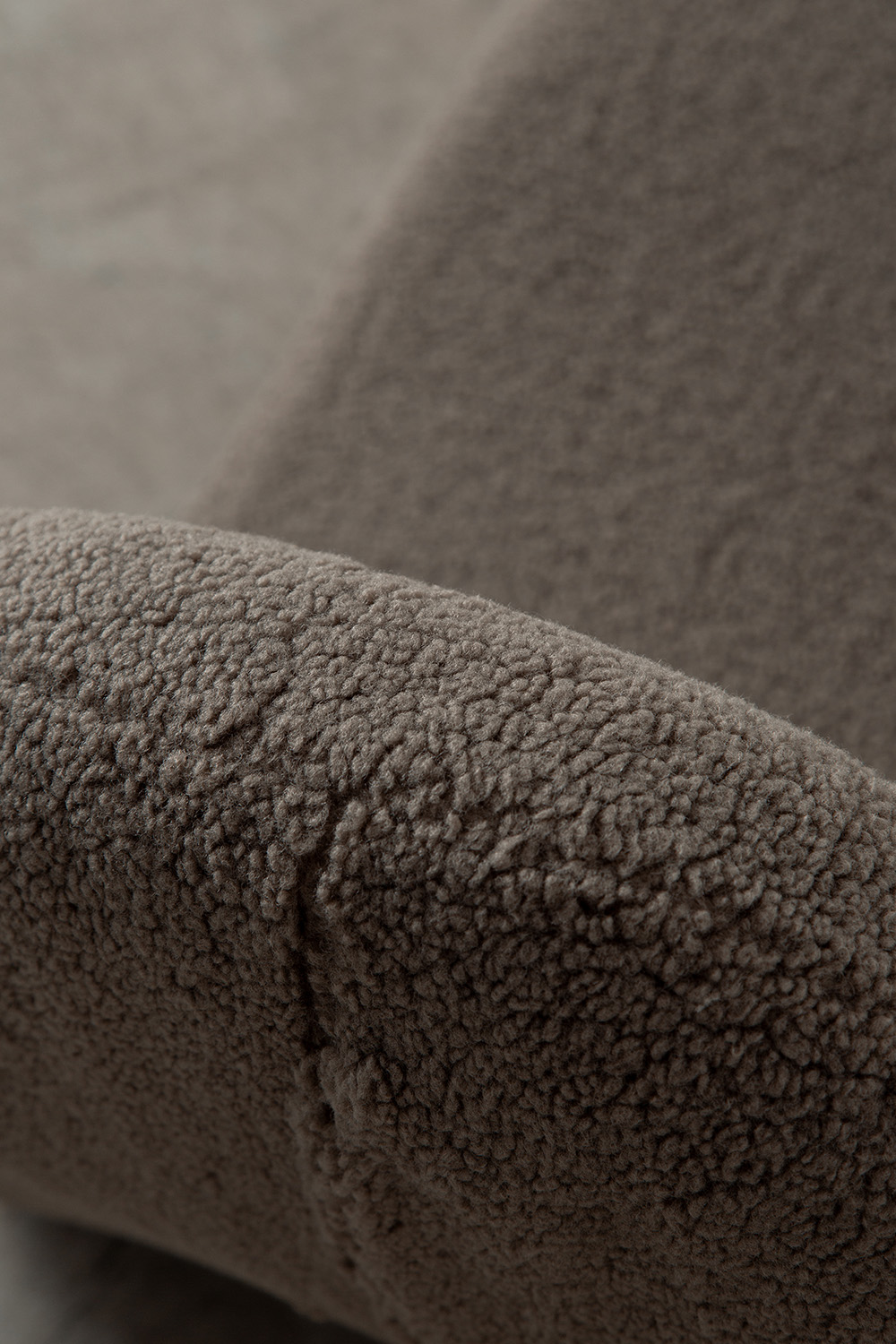 Pierre Paulin,Tongue Lounge Chair,Lounge Chair,Chair,Artifort,MOMA,ピエール・ポラン,ラウンジチェア,チェア,アーティーフォート,ニューヨーク近代美術館,清澄白河,アンティークショップ,Antique,Vintage,Interior Design,アンティーク,ビンテージ,ヴィンテージ,家具,雑貨,インテリア,店舗什器,設計,インテリアデザイン,内装,什器,店舗設計,ギャラリー,ミッドセンチュリー ,ミッドセンチュリーモダン,オランダ,MIDCENTURY MODERN, Netherlands, 