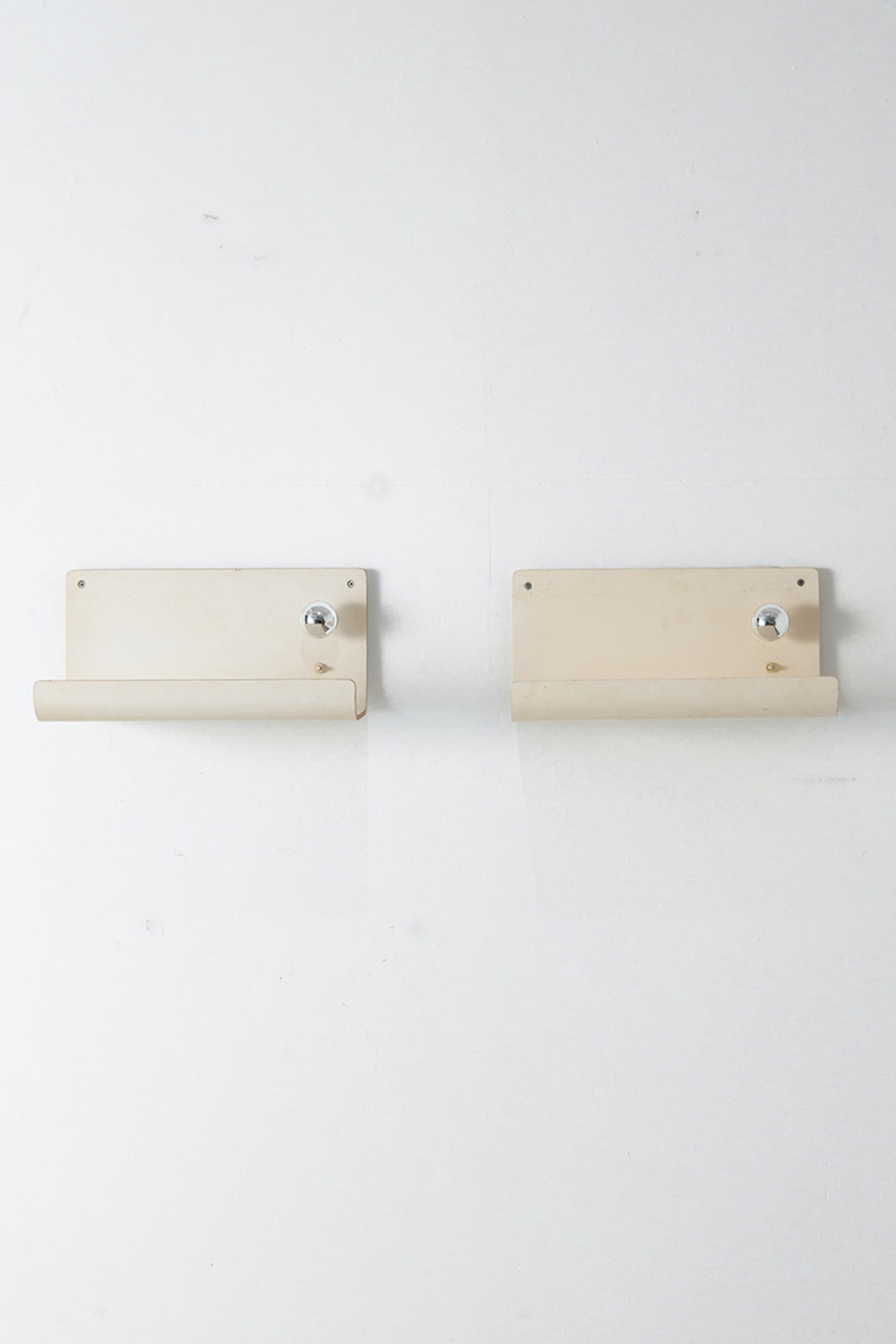 Night Stand,ナイトスタンド,Wall Shelf,ウォールシェルフ,Pierre Guariche,ピエールガーリッシュ,La Plagne,ラ・プラーニュ,stoop,topso,清澄白河,Antique,Vintage,Interior Design,アンティーク,ビンテージ,ヴィンテージ,家具,雑貨,インテリア,店舗什器,設計,インテリアデザイン,内装,什器,店舗設計,ギャラリー,デザイナーズ家具,ショールーム