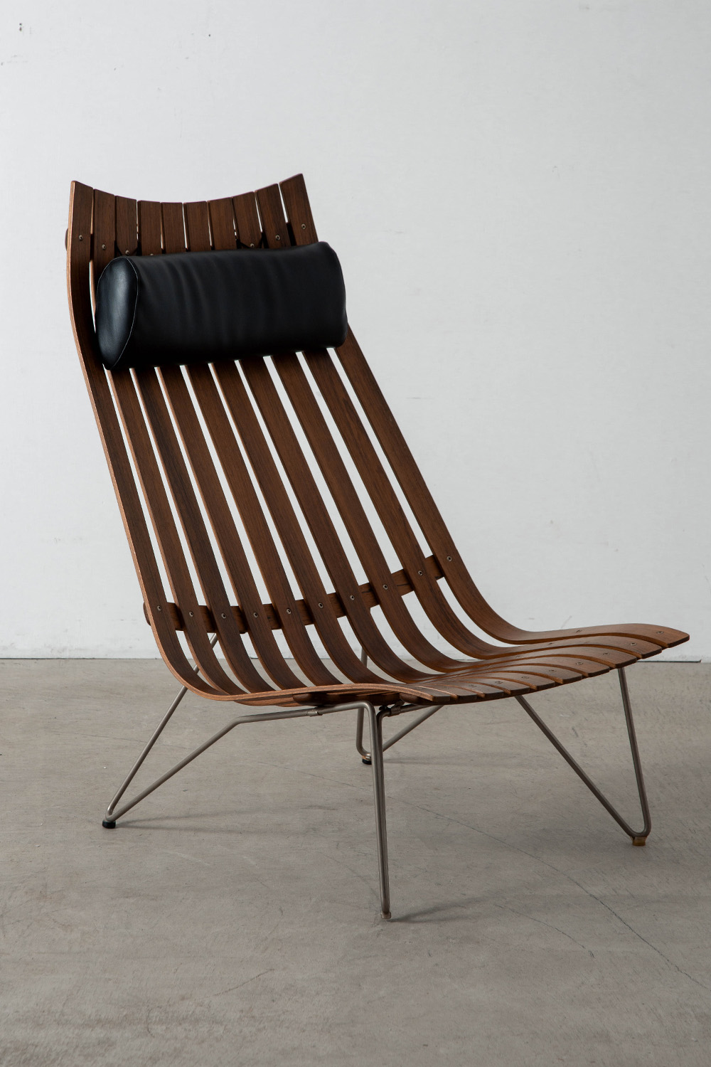 ‘Scandia’ Lounge Chair by Hans Brattrud for Hovik Mobler in Teak , Leather and Steel