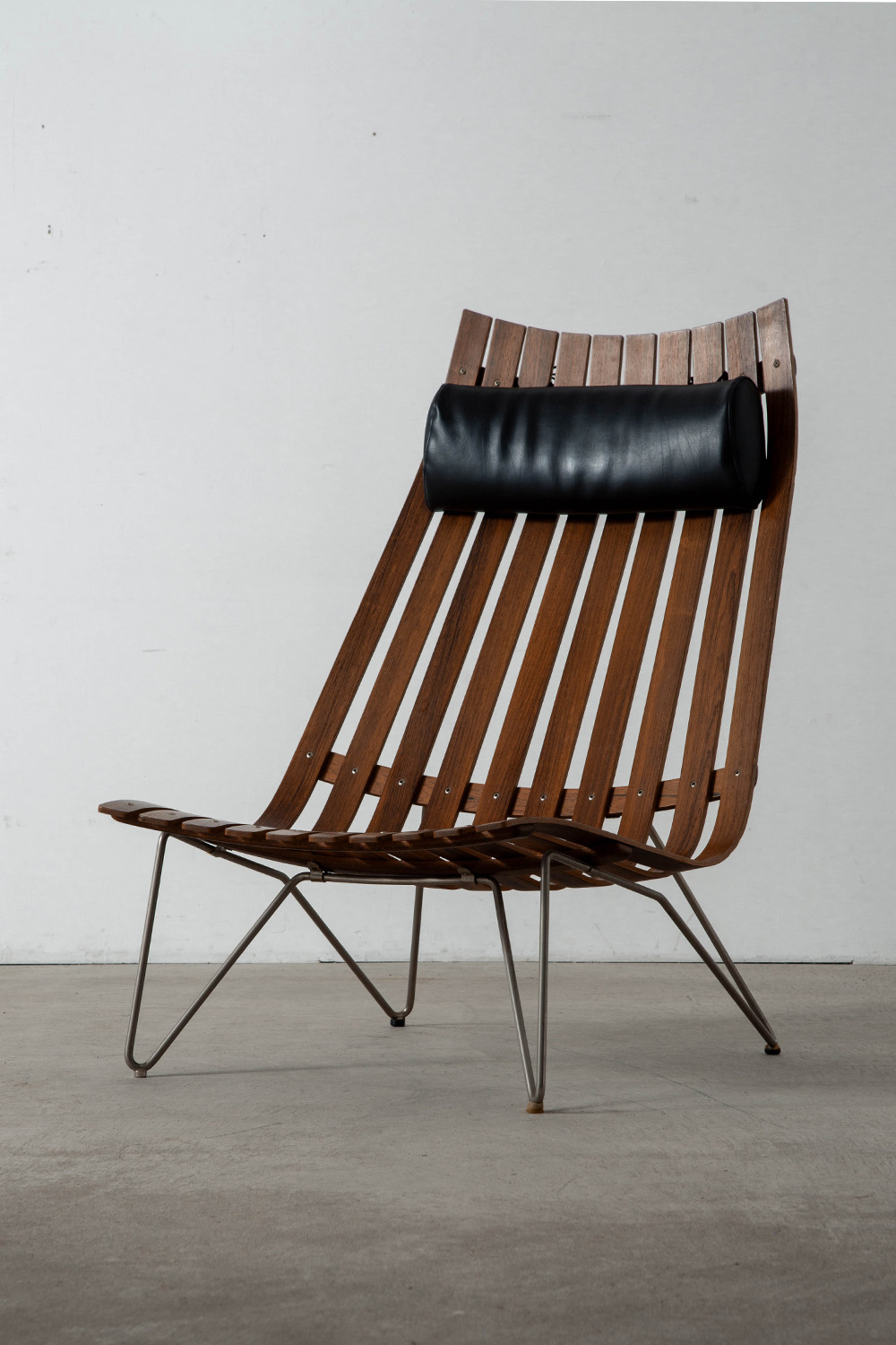 ‘Scandia’ Lounge Chair by Hans Brattrud for Hovik Mobler in Teak , Leather and Steel
