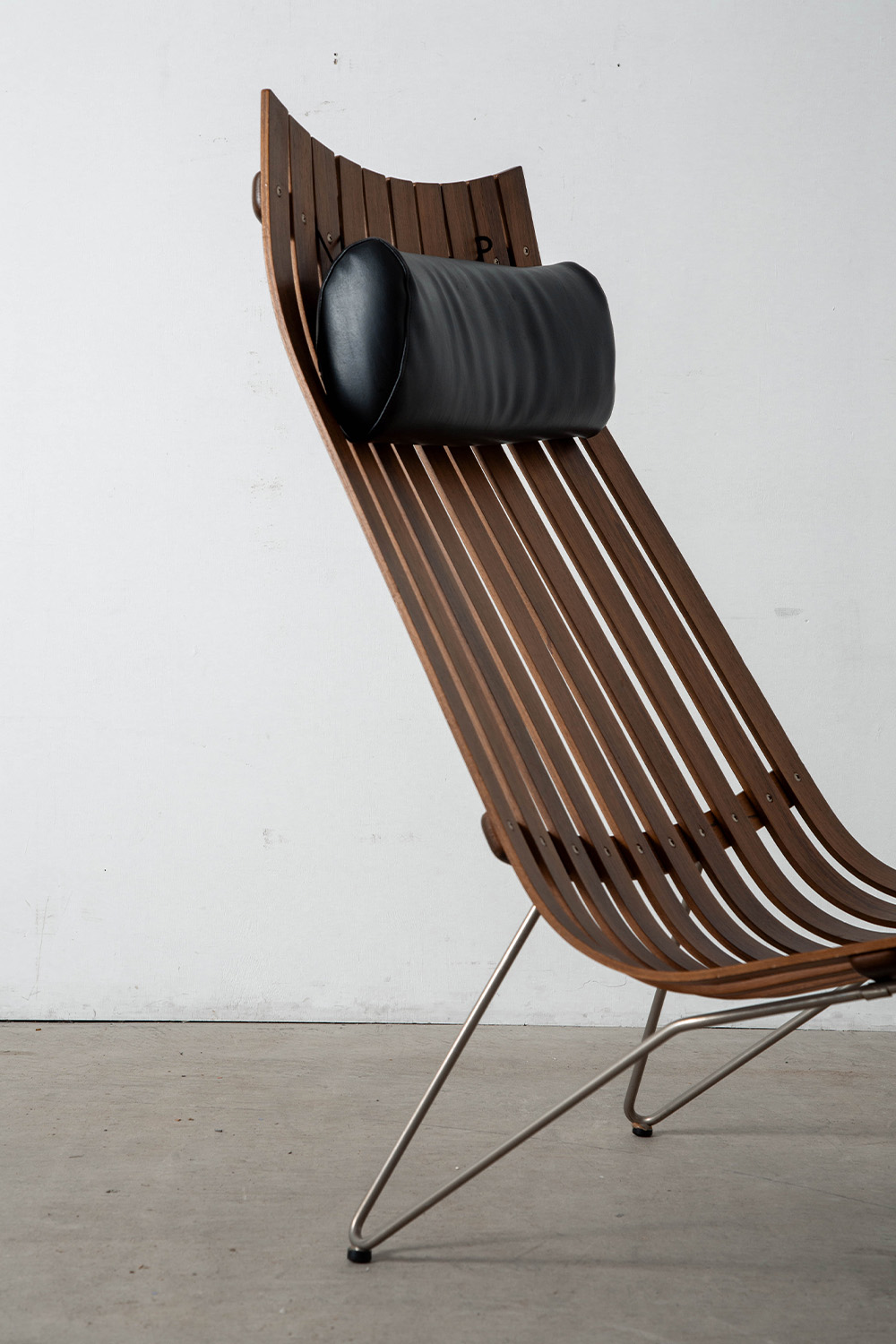‘Scandia’ Lounge Chair by Hans Brattrud for Hovik Mobler in Teak , Leather and Steel