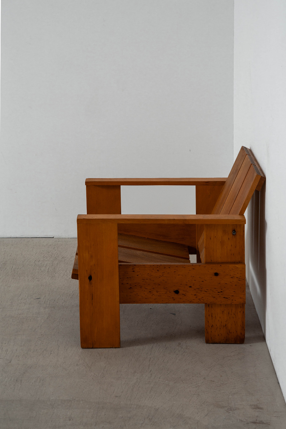 ‘Crate’ Lounge Chair by Gerrit Thomas Rietveld for Cassina in Pine