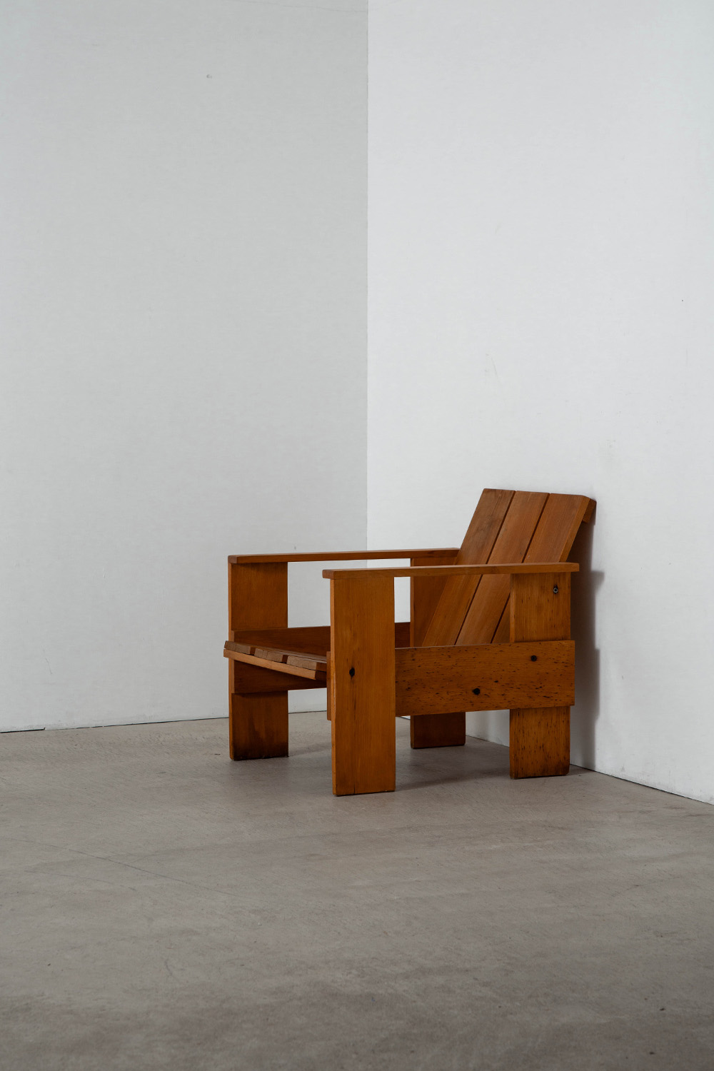 ‘Crate’ Lounge Chair by Gerrit Thomas Rietveld for Cassina in Pine