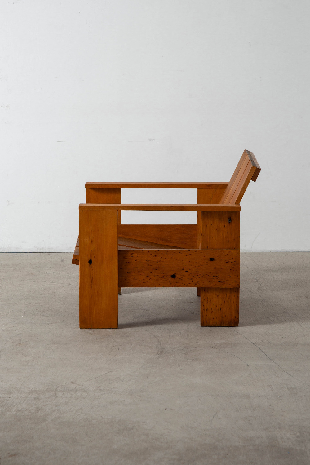 ‘Crate’ Lounge Chair by Gerrit Thomas Rietveld for Cassina in Pine