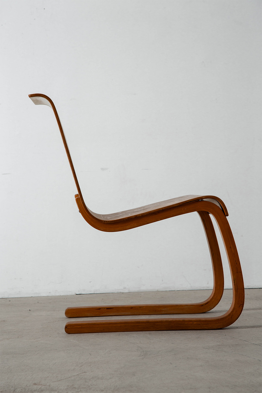 ‘Model 21’ Chair by Alvar Aalto for Finmar in Karelian Birch