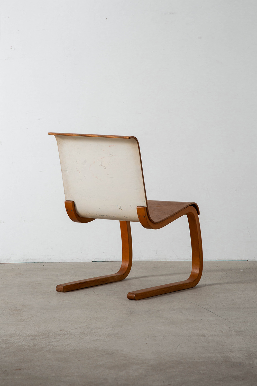 ‘Model 21’ Chair by Alvar Aalto for Finmar in Karelian Birch