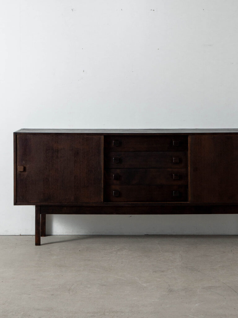 Sideboard in Wood