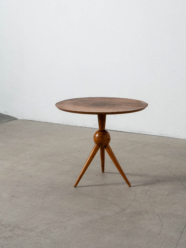 Tripod Legs Side Table in Wood