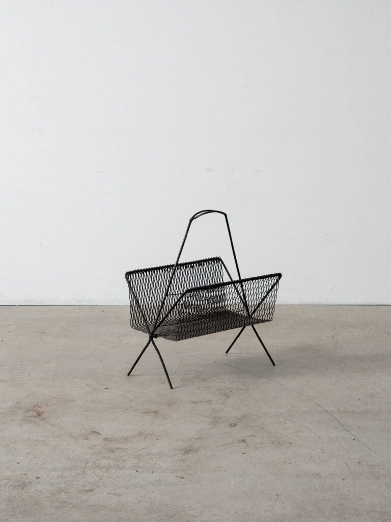 Magazine Rack in Steel and Metal