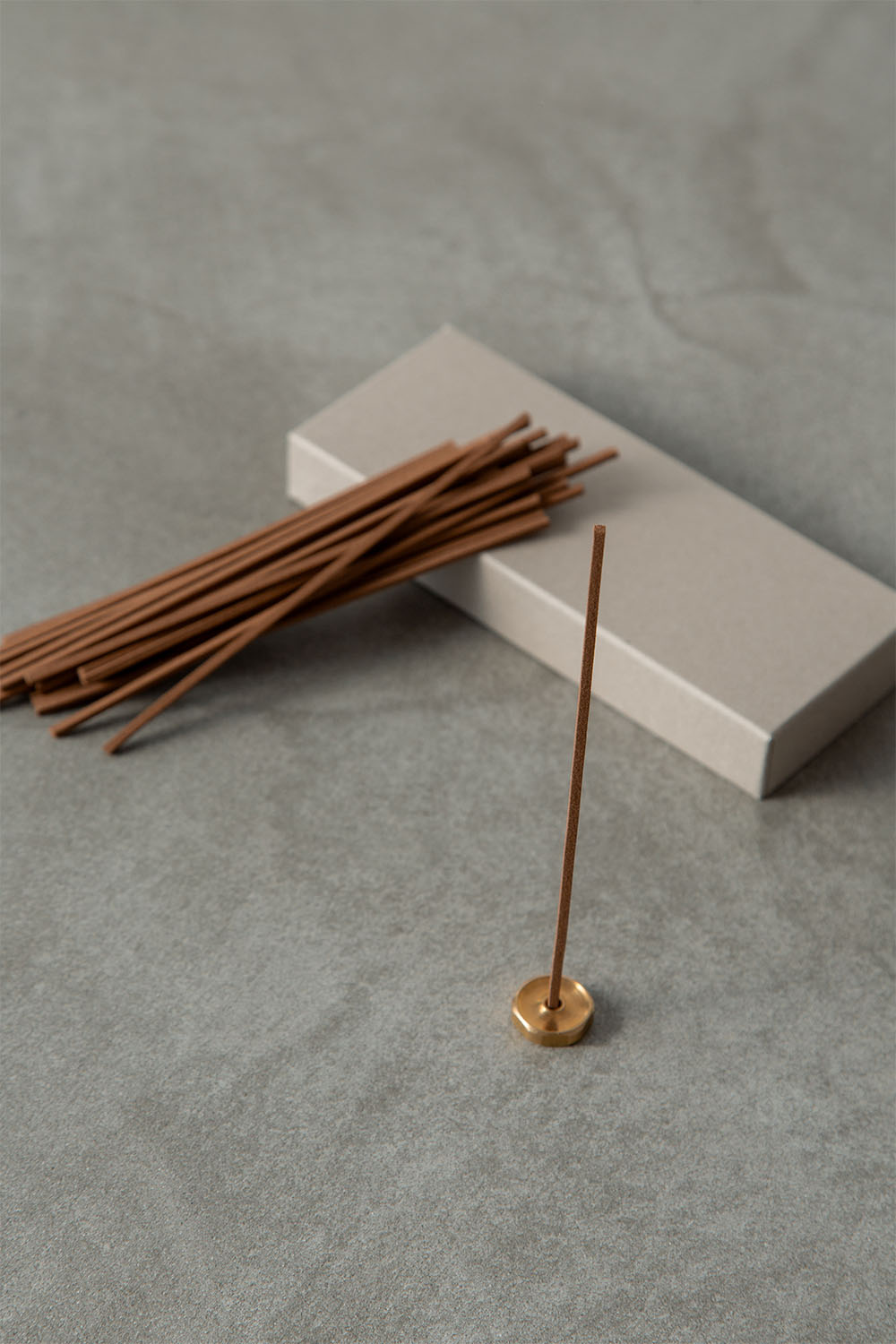 PERFUMER H,パヒューマーエイチ,MOSS,Incense,インセンス,England,イギリス,London,ロンドン,stoop,topso,清澄白河,Antique,Vintage,Interior Design,アンティーク,ビンテージ,ヴィンテージ,家具,雑貨,インテリア,店舗什器,設計,インテリアデザイン,内装,什器,店舗設計,ギャラリー,デザイナーズ家具,ショールーム