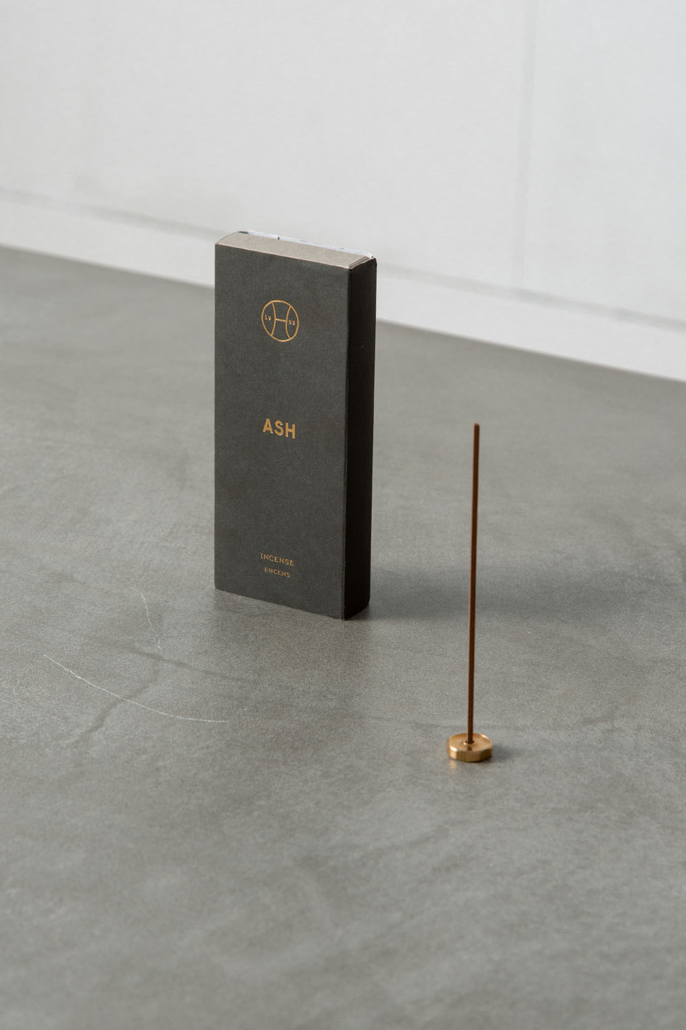 PERFUMER H,パヒューマーエイチ,ASH,Incense,インセンス,England,イギリス,London,ロンドン,stoop,topso,清澄白河,Antique,Vintage,Interior Design,アンティーク,ビンテージ,ヴィンテージ,家具,雑貨,インテリア,店舗什器,設計,インテリアデザイン,内装,什器,店舗設計,ギャラリー,デザイナーズ家具,ショールーム