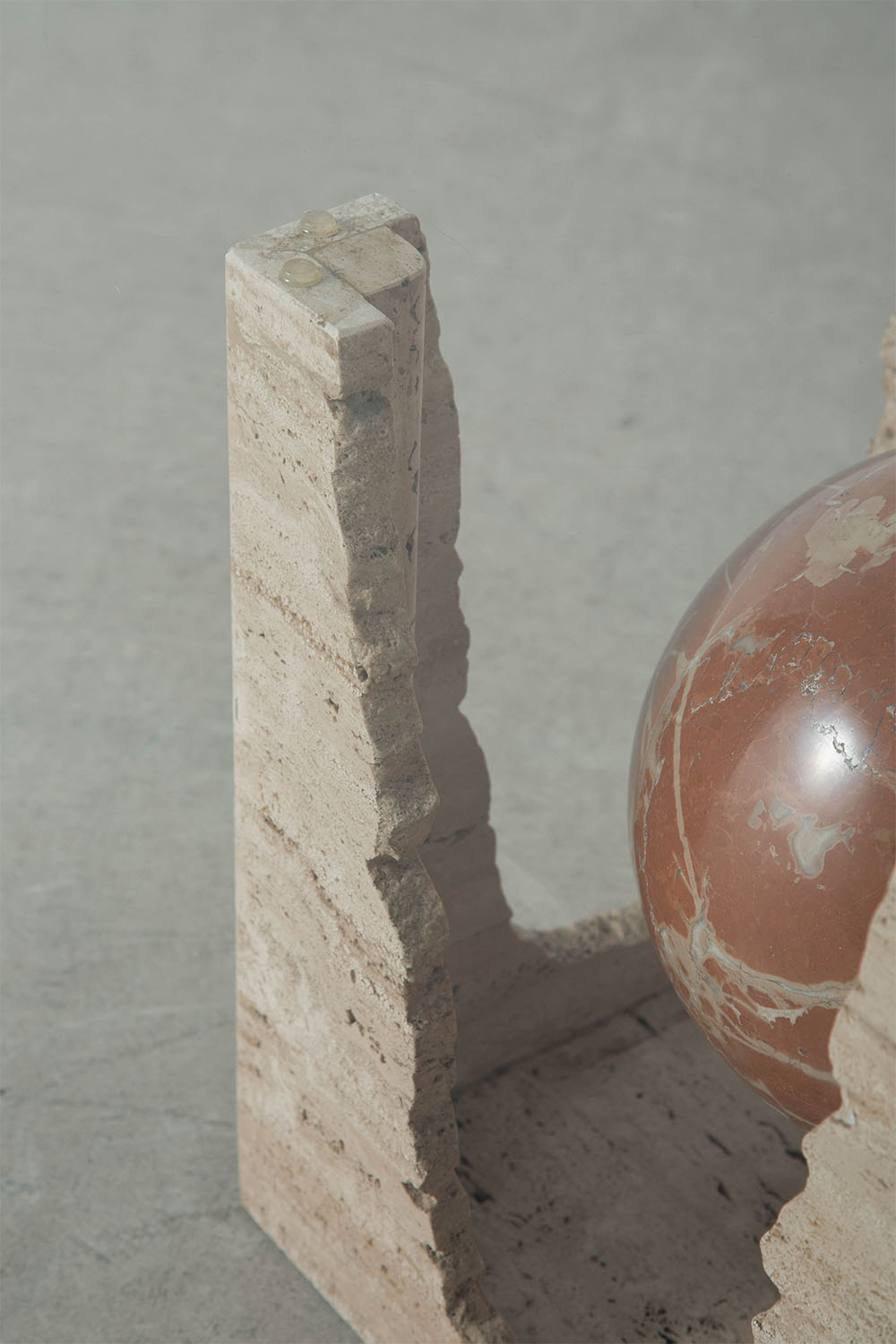 Coffee Table in Glass and Marble and Travertine