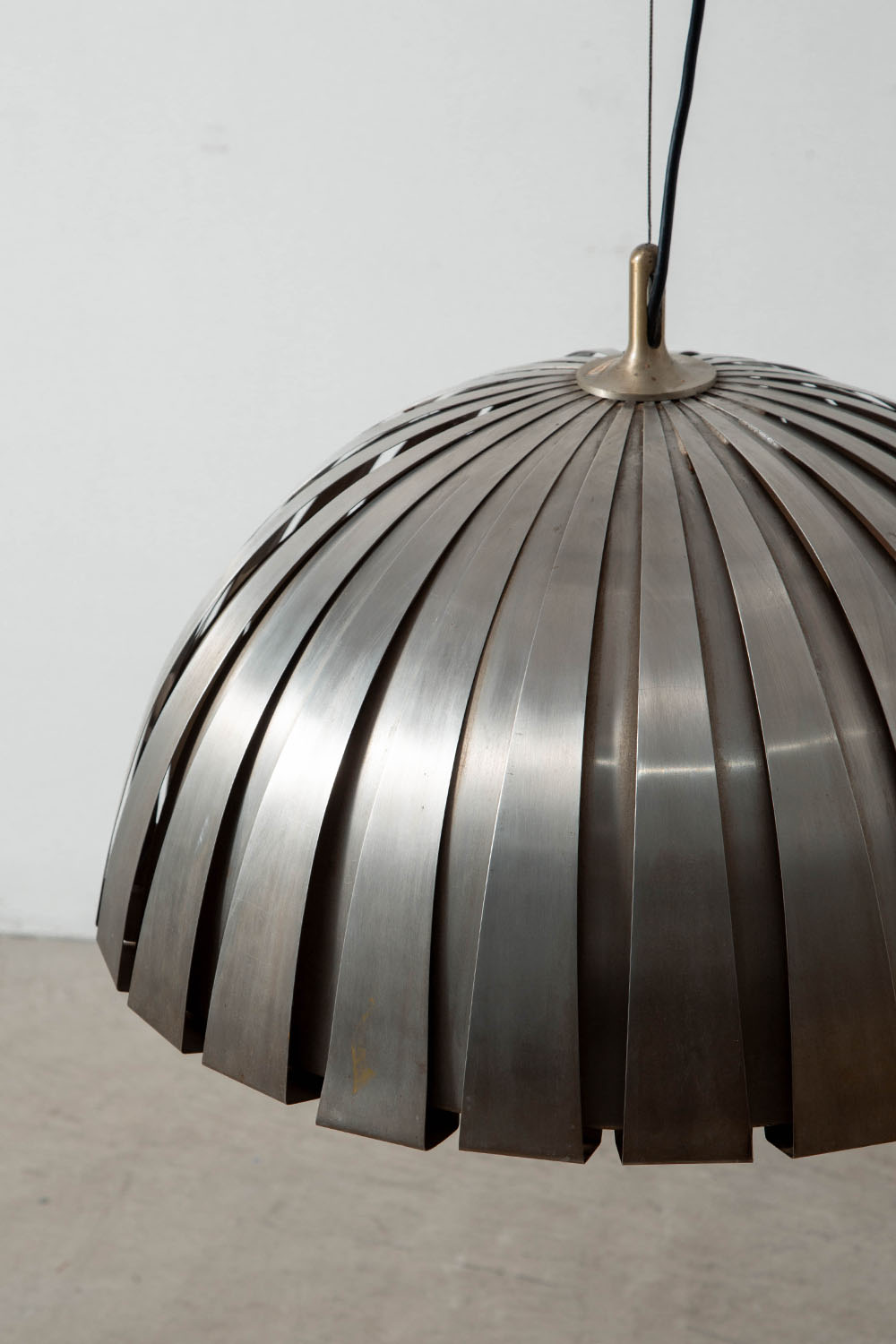 ‘Calotta’ Pendant Lamp by Elio Martinelli for Martinelli Luce in Metal