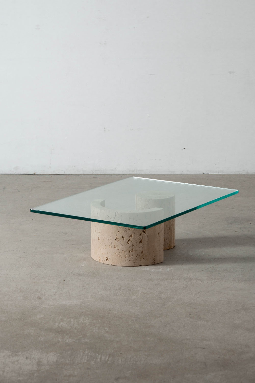 Coffee Table in Glass and Travertine