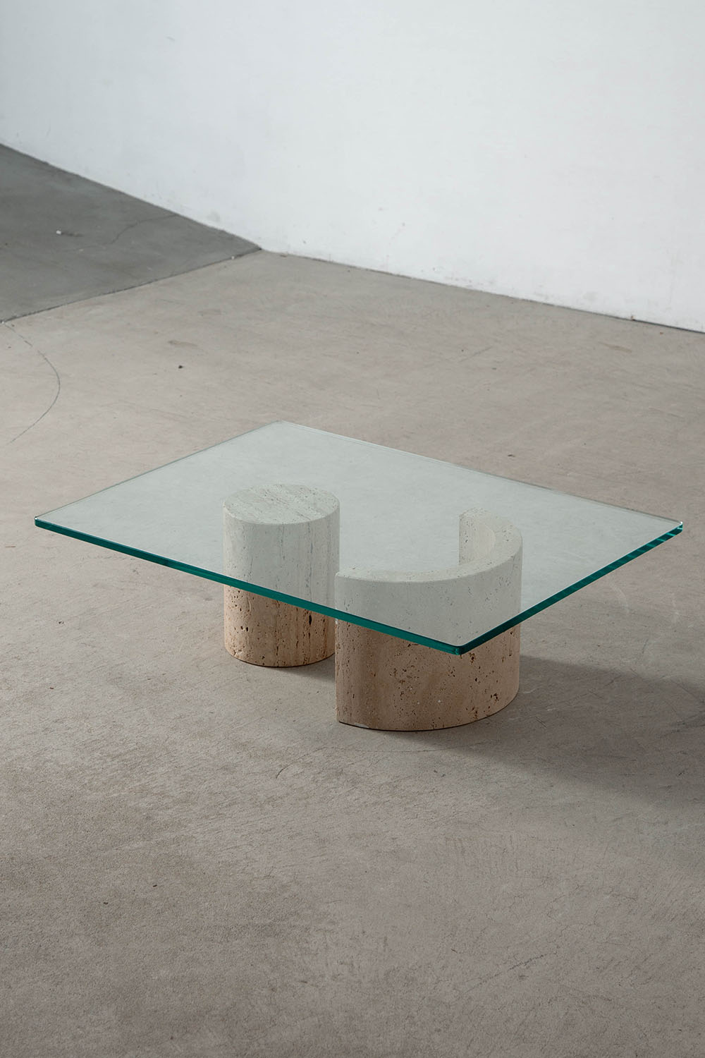 Coffee Table in Glass and Travertine