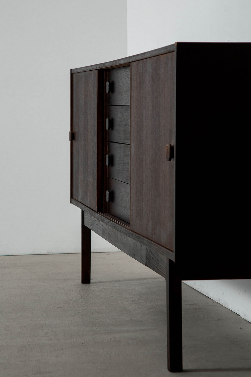 Sideboard in Wood