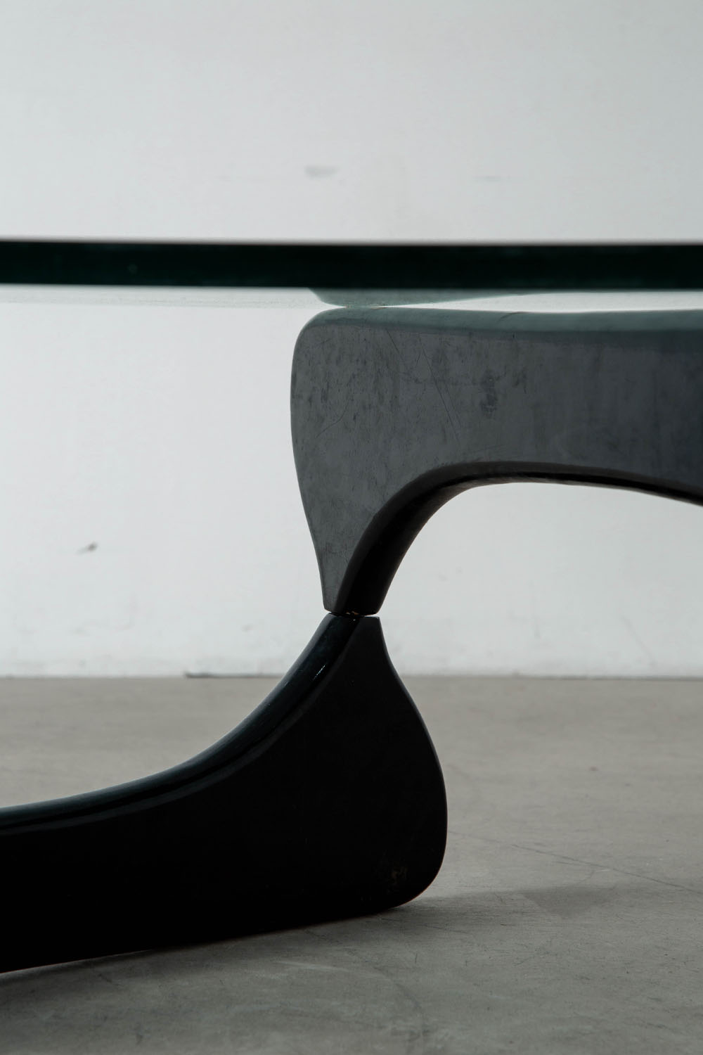 Coffee Table in Glass and Wood